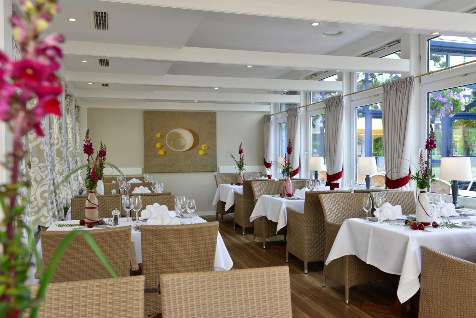 Best Western Hotel Der Foehrenhof Хановер Екстериор снимка