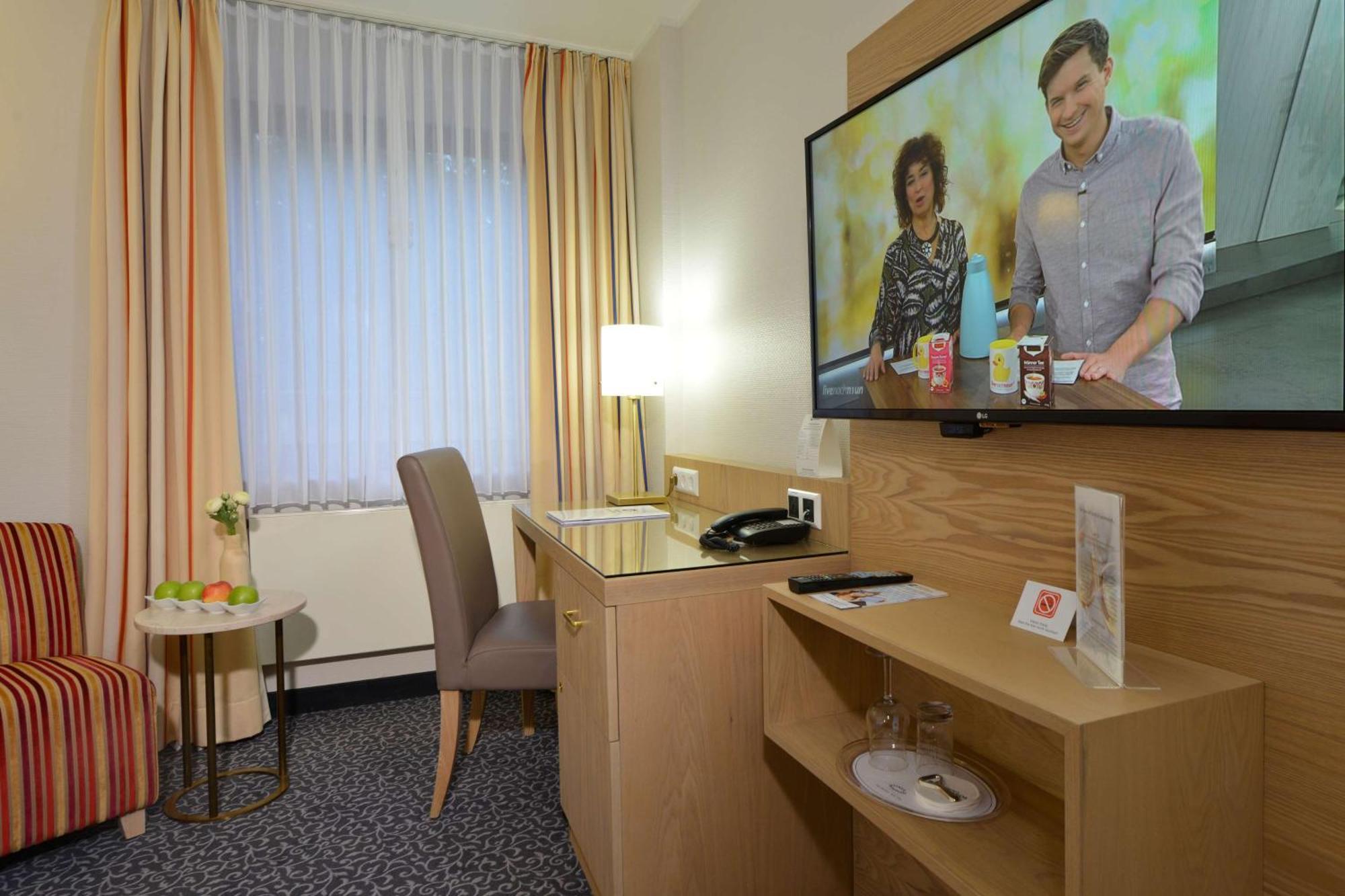 Best Western Hotel Der Foehrenhof Хановер Екстериор снимка
