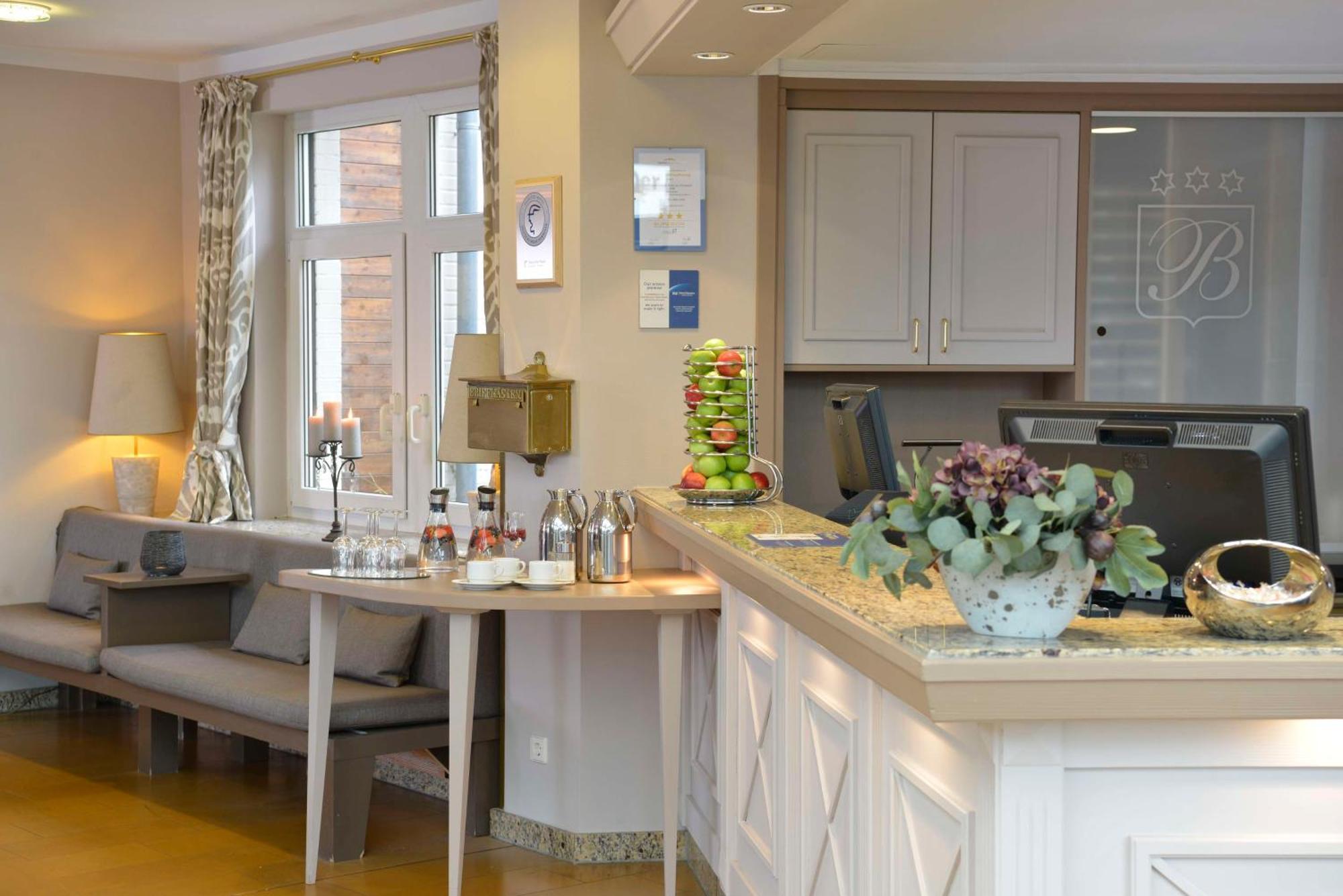 Best Western Hotel Der Foehrenhof Хановер Екстериор снимка